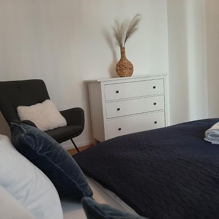 Appartement Zentrale Lage I Historisch I Parkplatz I Fahrradkeller à Straubing Extérieur photo