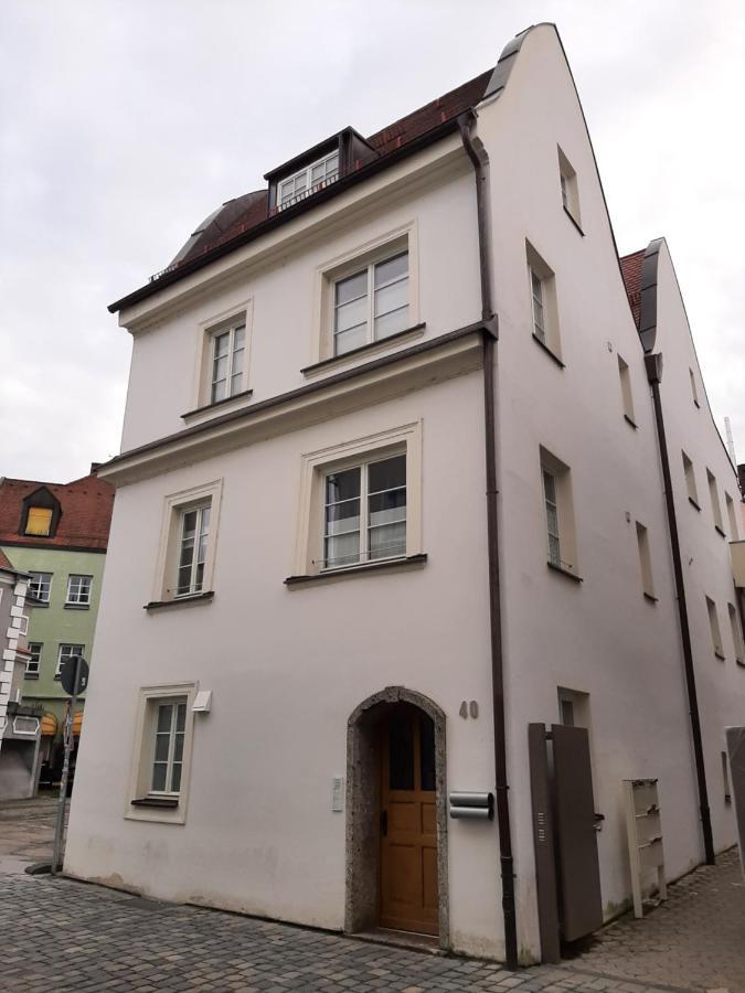 Appartement Zentrale Lage I Historisch I Parkplatz I Fahrradkeller à Straubing Extérieur photo